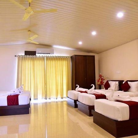 Hotel Coorg Palace Madikeri Εξωτερικό φωτογραφία