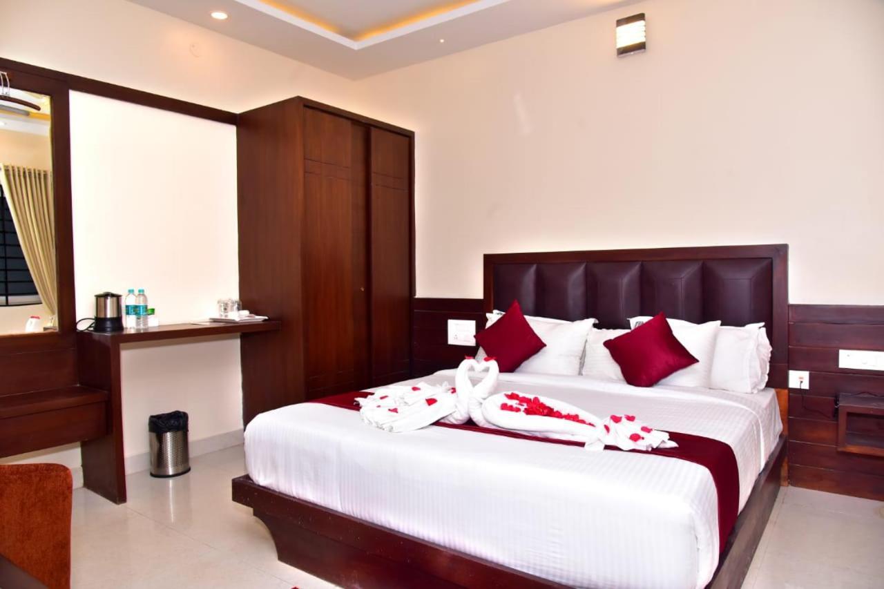 Hotel Coorg Palace Madikeri Εξωτερικό φωτογραφία