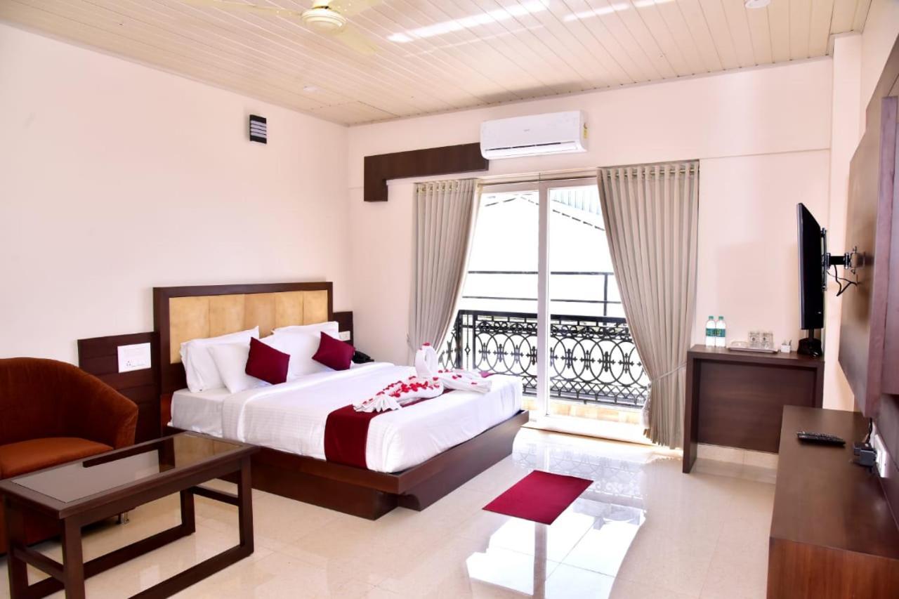 Hotel Coorg Palace Madikeri Εξωτερικό φωτογραφία